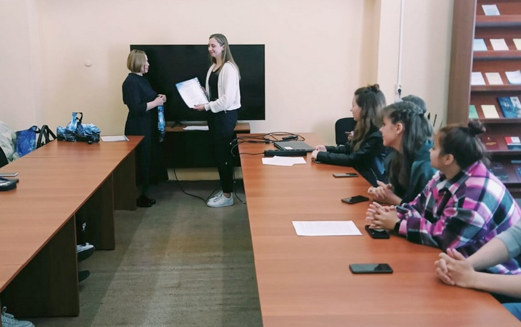 В Великом Новгороде наградили лучших студентов-клицинистов Центра правового консультирования НовГУ
