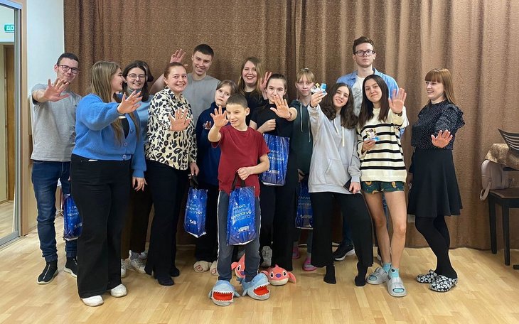 ИЦ «Гарант» совместно с АлтГПУ посетил Барнаульский центр помощи детям