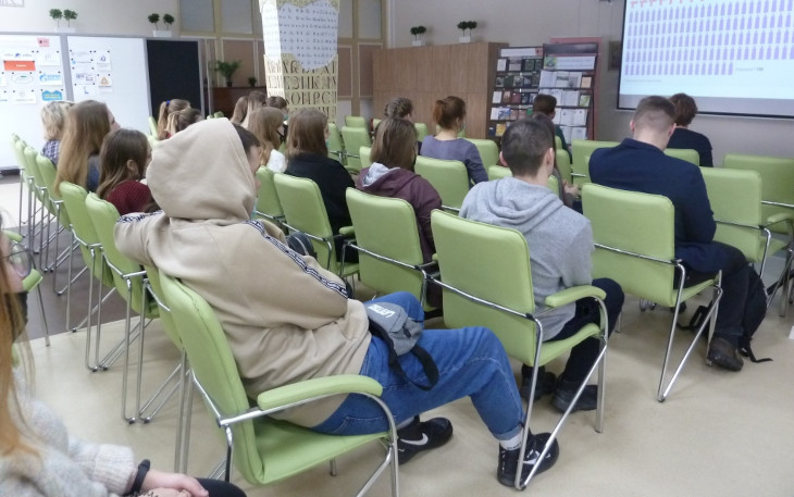 В «Шишковке» при поддержке ИЦ «Гарант» прошел День правовых знаний «Пластик вокруг нас: глобальная проблема»
