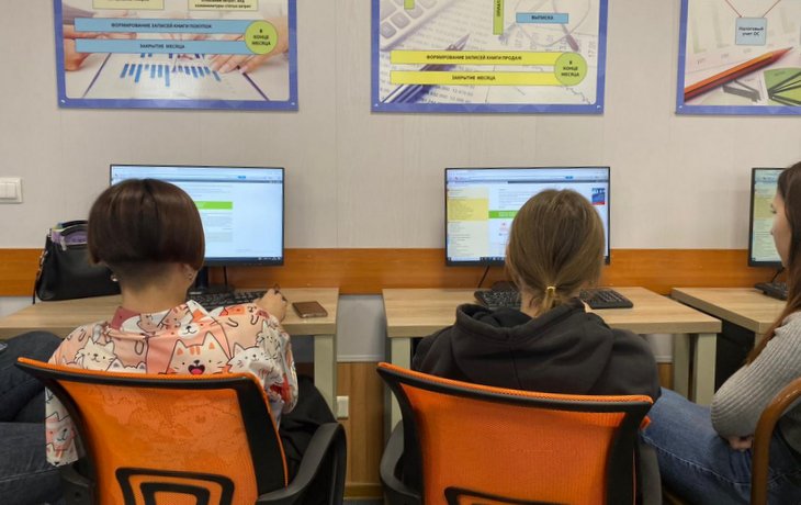 В Алтайском промышленно-экономическом колледже прошли обучающие занятия по работе с системой ГАРАНТ