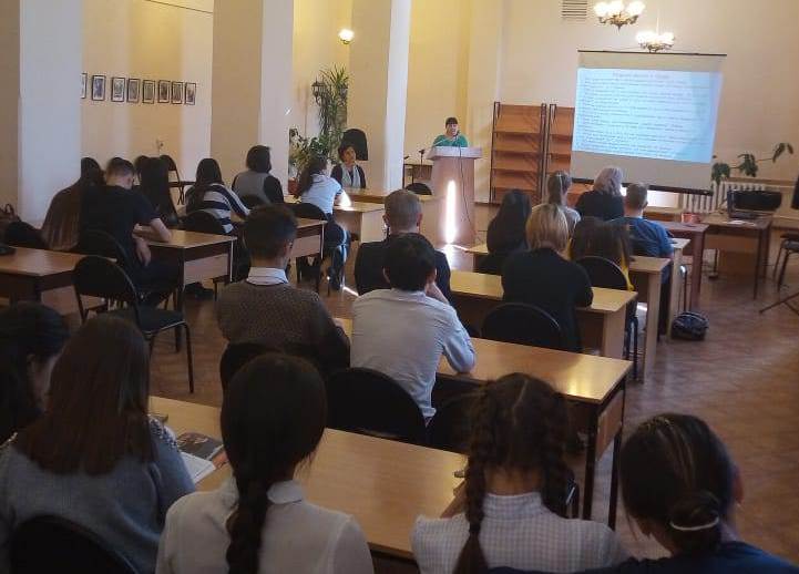 Школьникам Горно-Алтайска «Гарант» помогает выбрать будущую профессию
